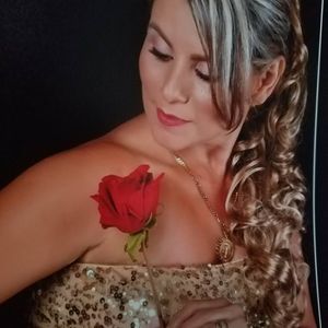 Meet your Posher, Indyra